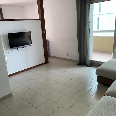 아파트 Confortable Et Spacieux Proche De La 니스