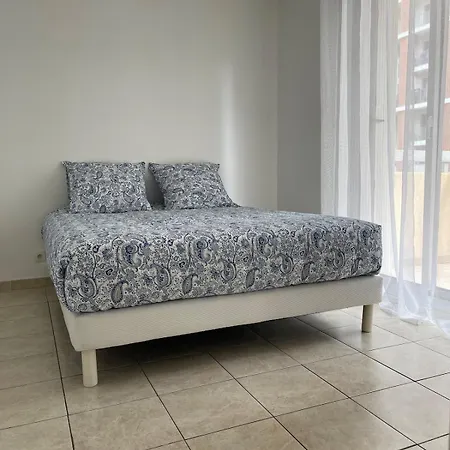 Confortable Et Spacieux Proche De La * 니스